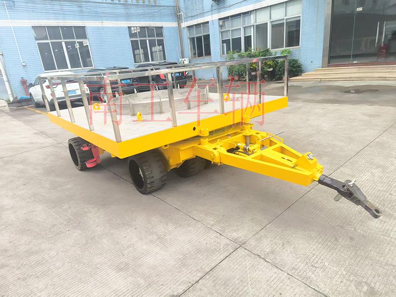 25吨重型华亿(中国) 带圆型不锈钢上装工具拖车