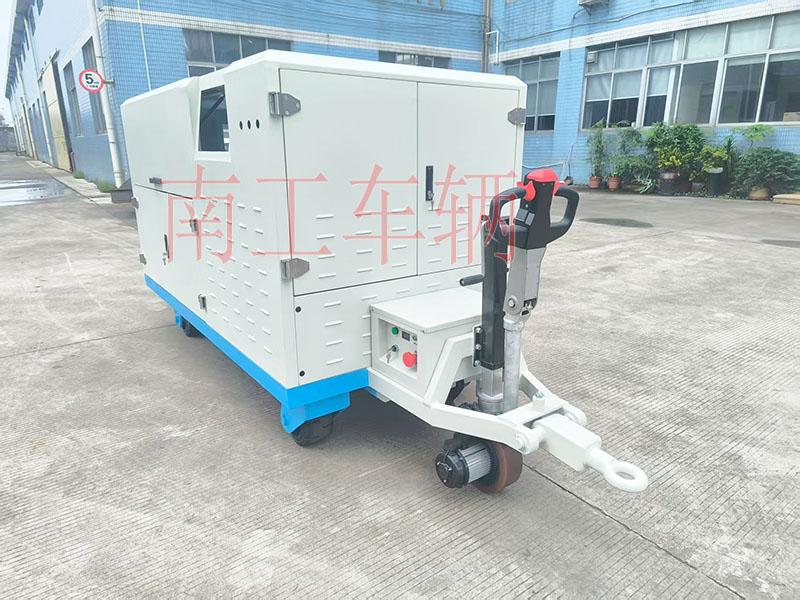 1.5吨电动厢式工具拖车 牵引两用华亿(中国)
