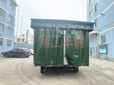 5吨雨篷拖车 牵引华亿(中国)3I.jpg
